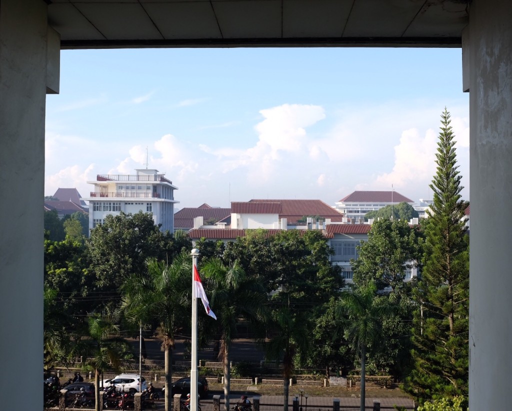 Blick aus dem MM-Gebäude auf den südlichen Campus