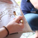 ... und anschließend auf den Stoff "gemalt".