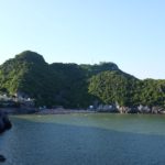 Eine Bucht weiter. Insgesamt gibt es drei volle und eine leere.